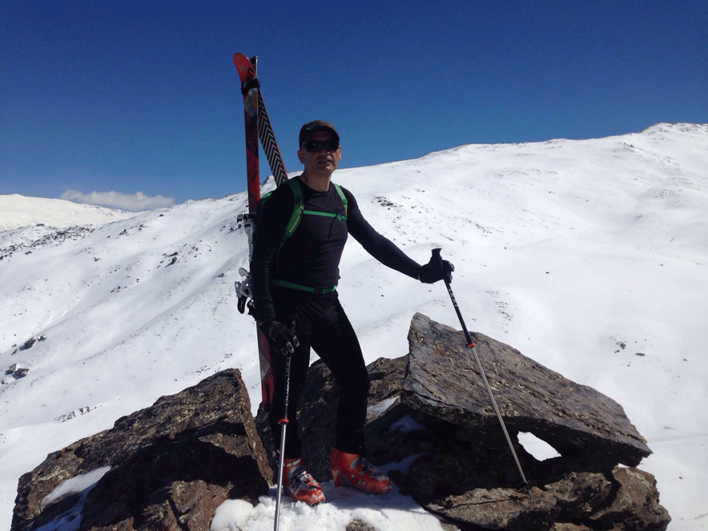 Cesar Fernández Lozano. Equipo Mamut Sierra Nevada